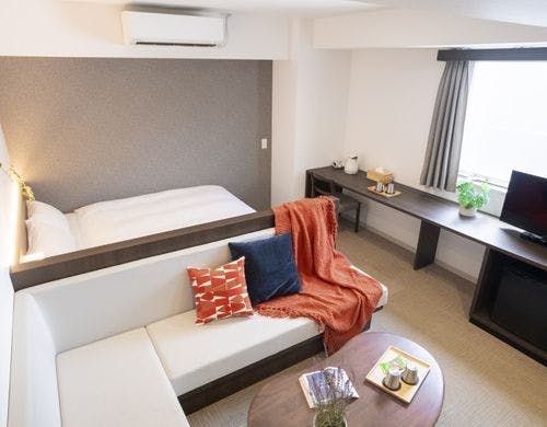 Studio 25D (禁煙）