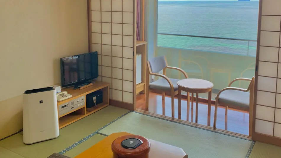 Hotel de Marronnier Utsumi Onsen