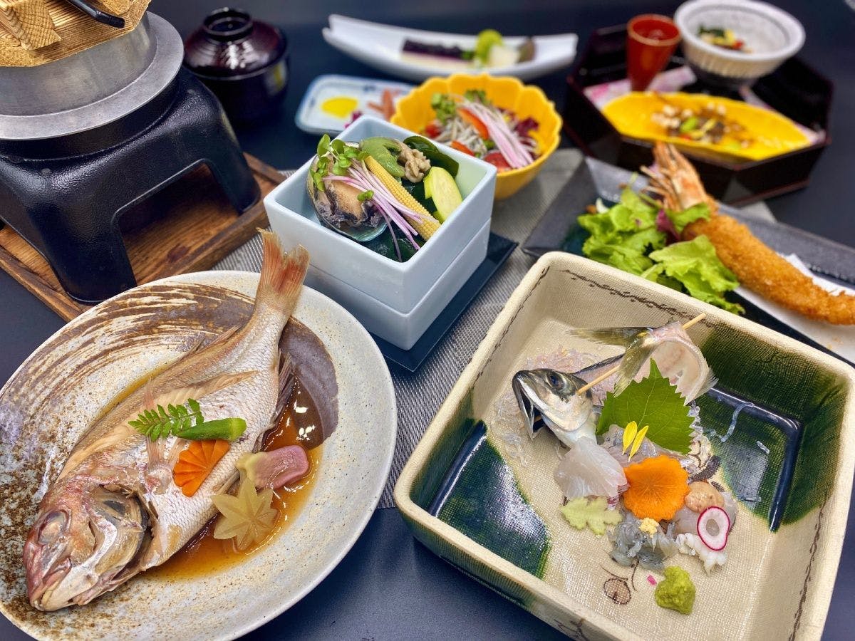 Hotel de Marronnier Utsumi Onsen