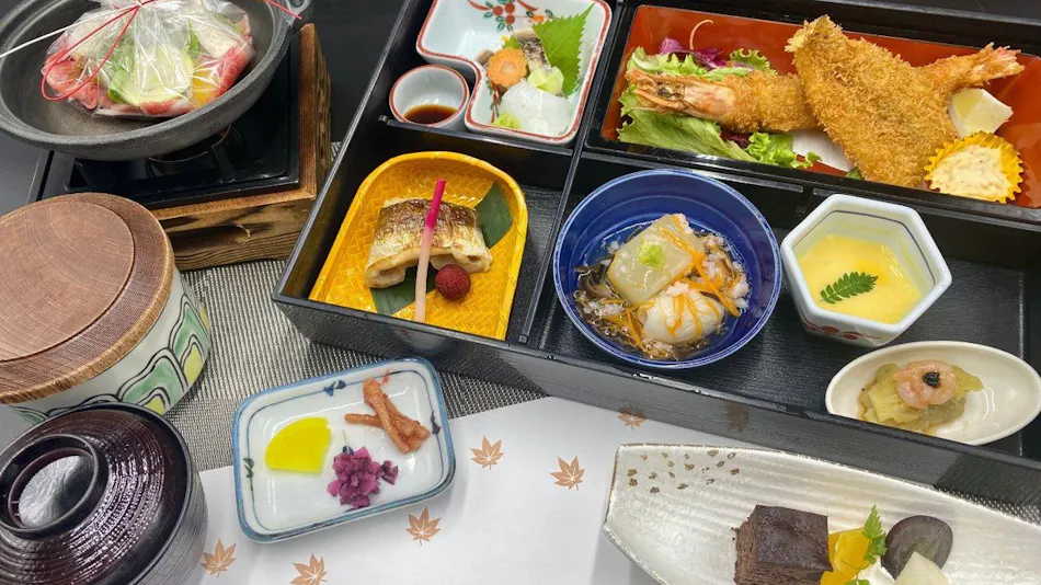 Hotel de Marronnier Utsumi Onsen