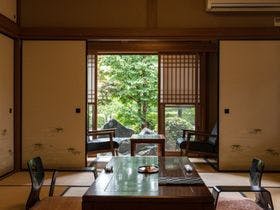 割烹旅館　大進館