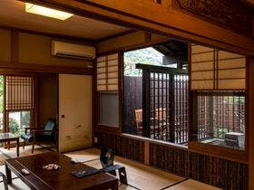 割烹旅館　大進館