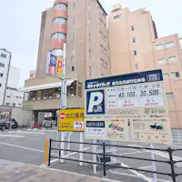 ที่จอดรถในสถานที่ (ที่จอดรถตามสัญญา)