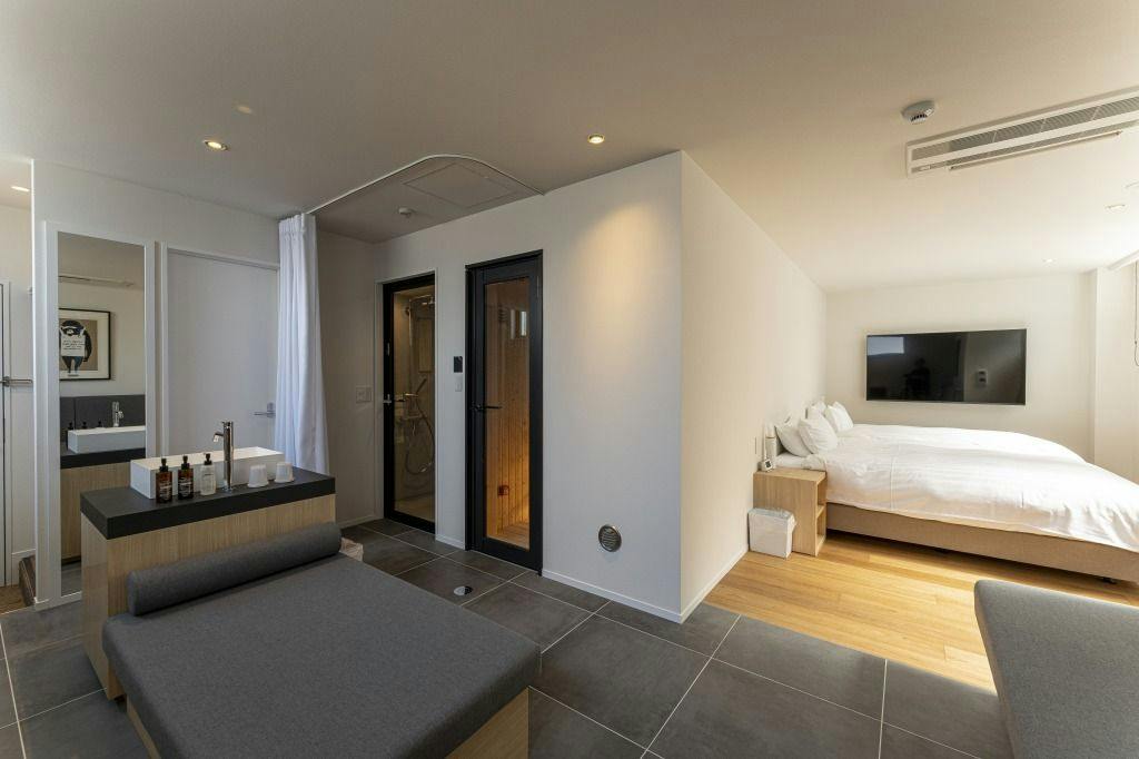 9HOTEL Tenjin
