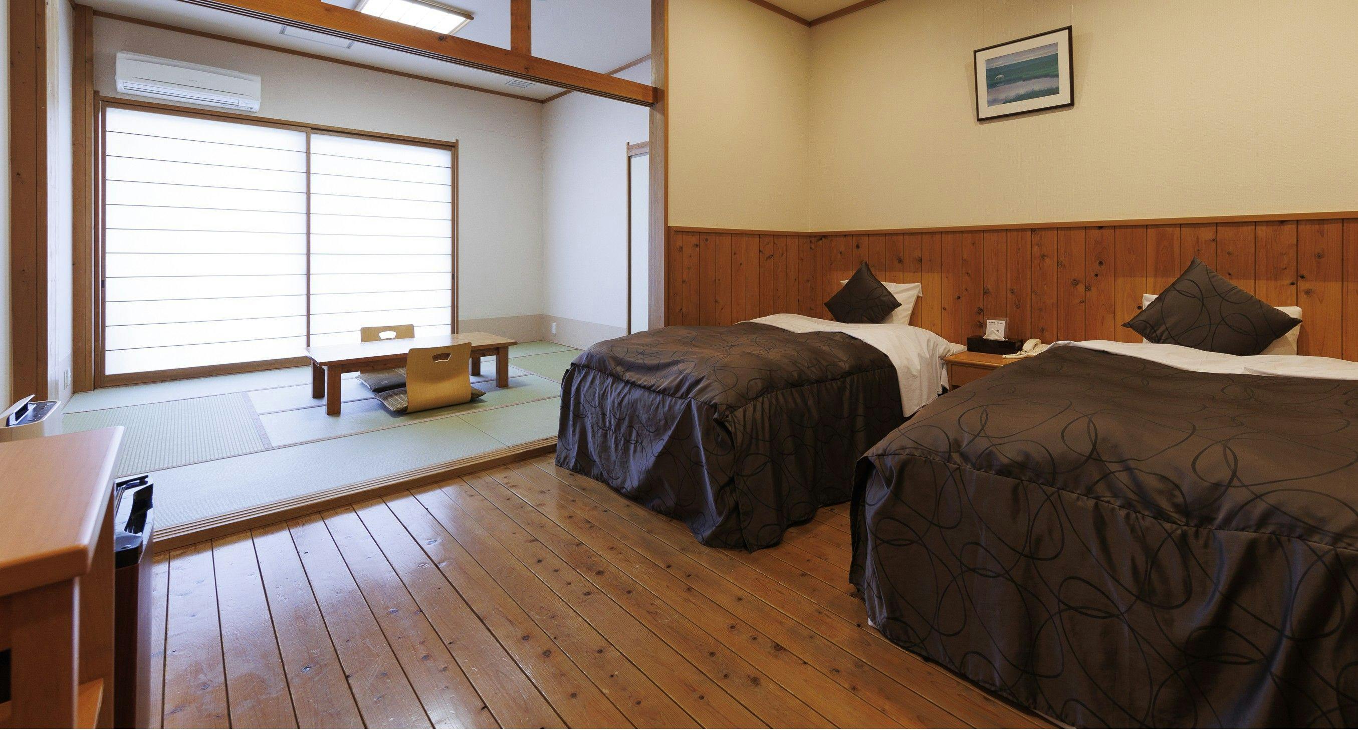 Winter Cherry Blossom Inn Kamiizumi