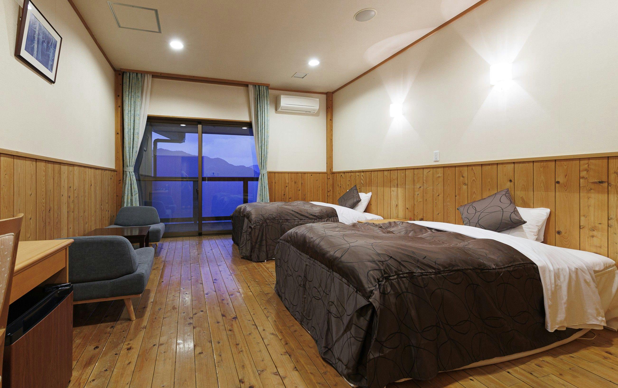 Winter Cherry Blossom Inn Kamiizumi