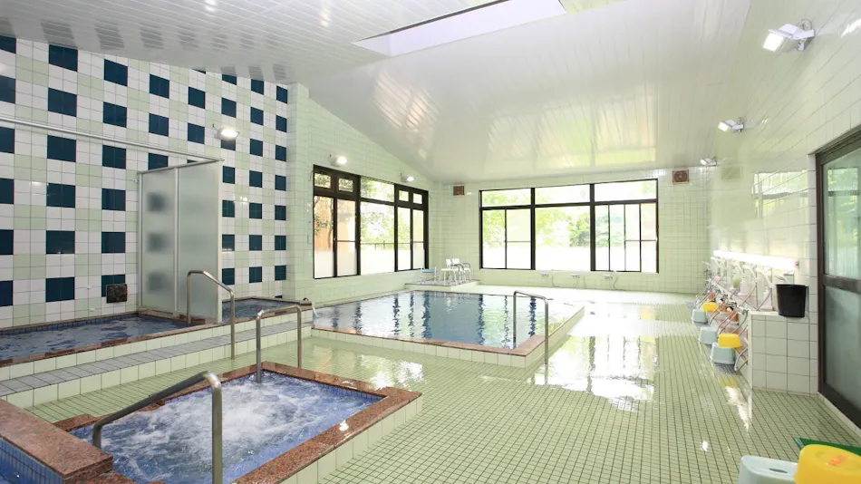 Araki Tourist Hotel