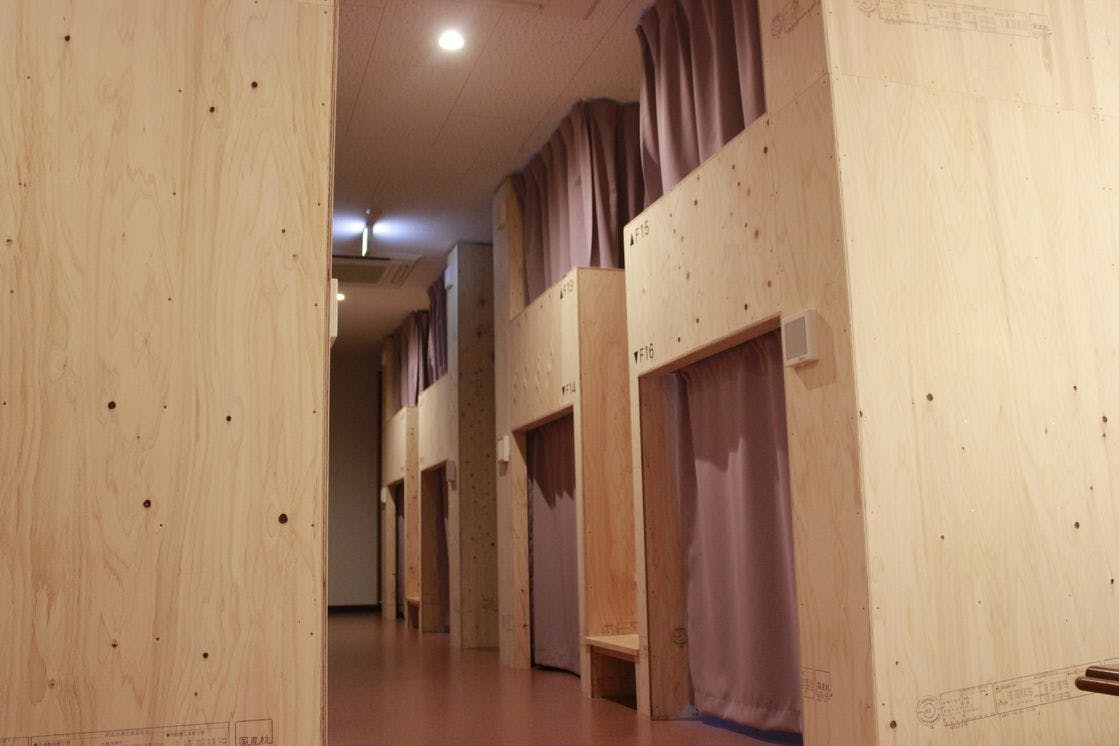 MEZAME HOSTEL