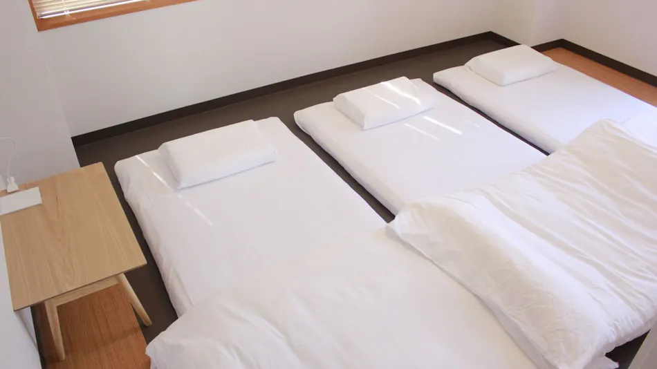 MEZAME HOSTEL