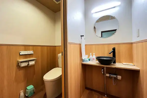 Japanese-Western Style Room: Equipped with Washlet Toilet*