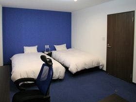 ロイヤルガーデンホテル