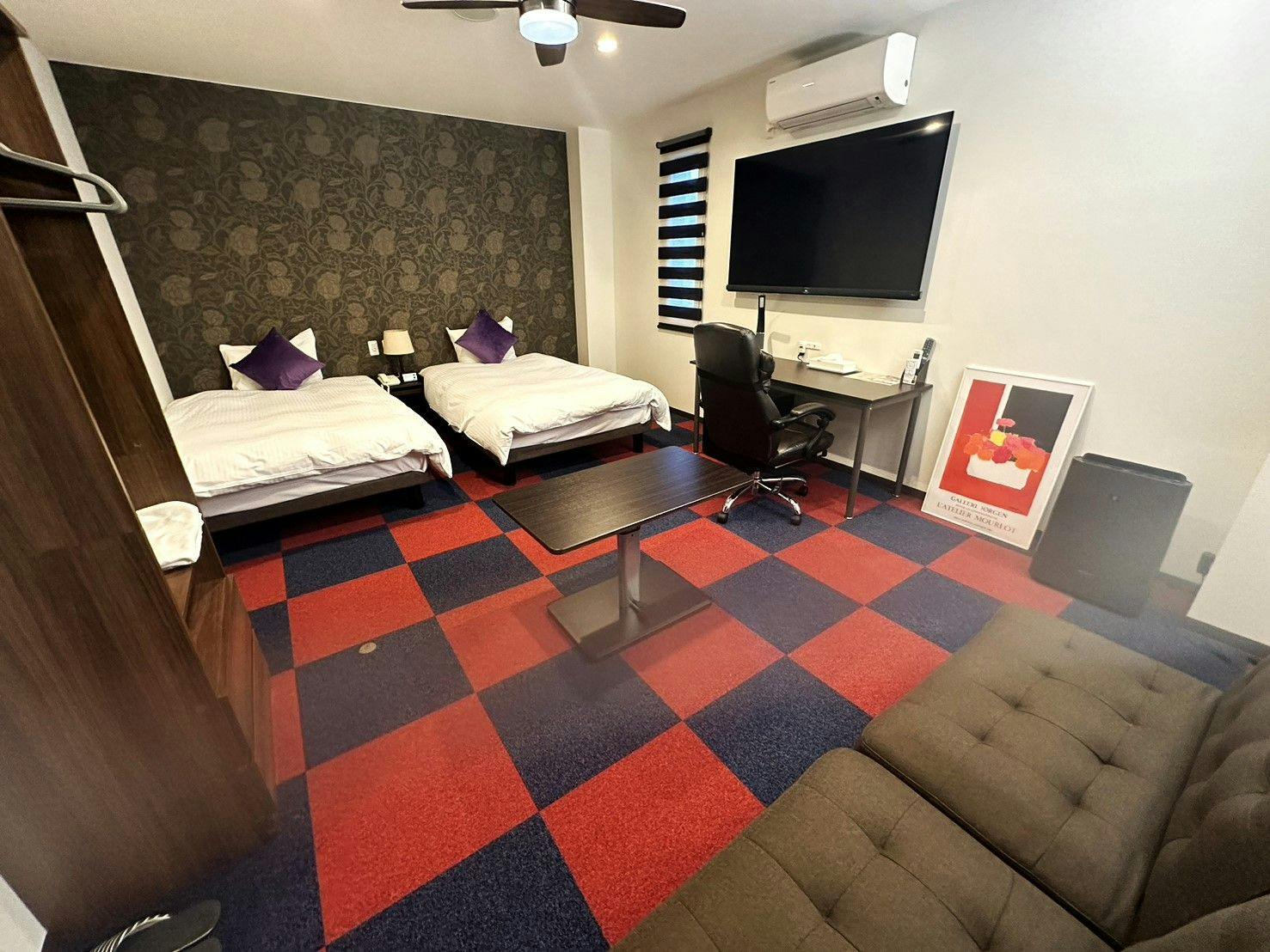 Royal Garden Hotel