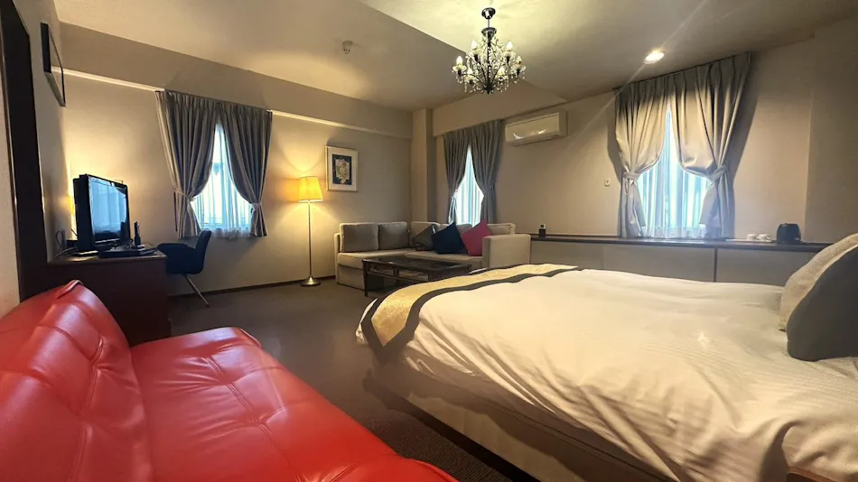 Royal Garden Hotel