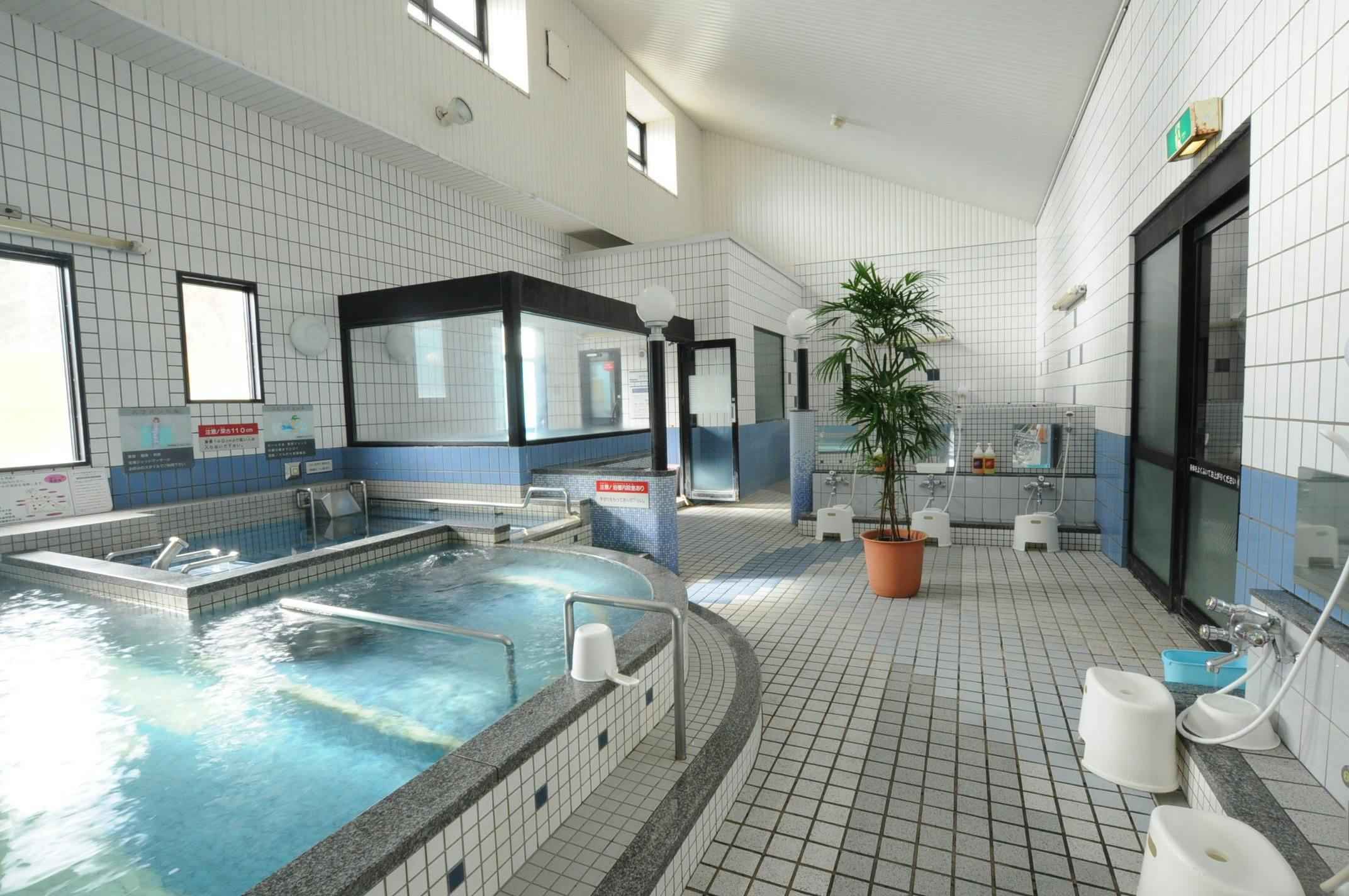 Royal Garden Hotel
