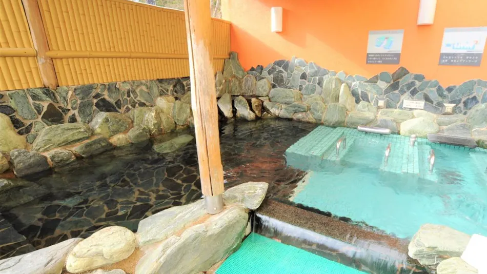 Royal Garden Hotel