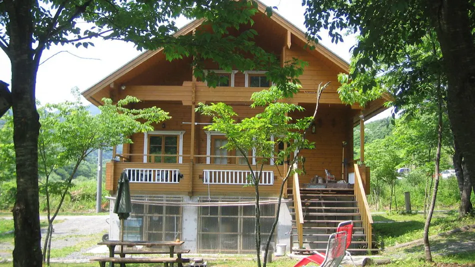 Hiruzen Plateau Dandan Village Log Cottage