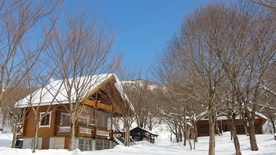 Hiruzen Plateau Dandan Village Log Cottage