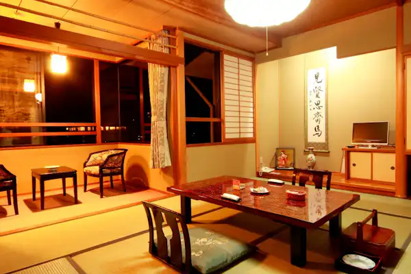 Kamar gaya Jepang 10 tatami di gedung utama