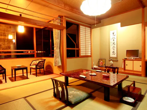 Kamar gaya Jepang 10 tatami di gedung utama