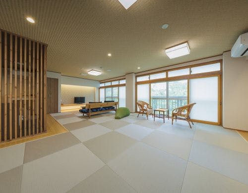 【ペットと泊まれるリニューアル客室】