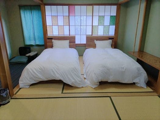 ห้องพักสไตล์ญี่ปุ่นยุคไทโช 8+4.5 เสื่อทาทามิ พร้อมเตียงคู่