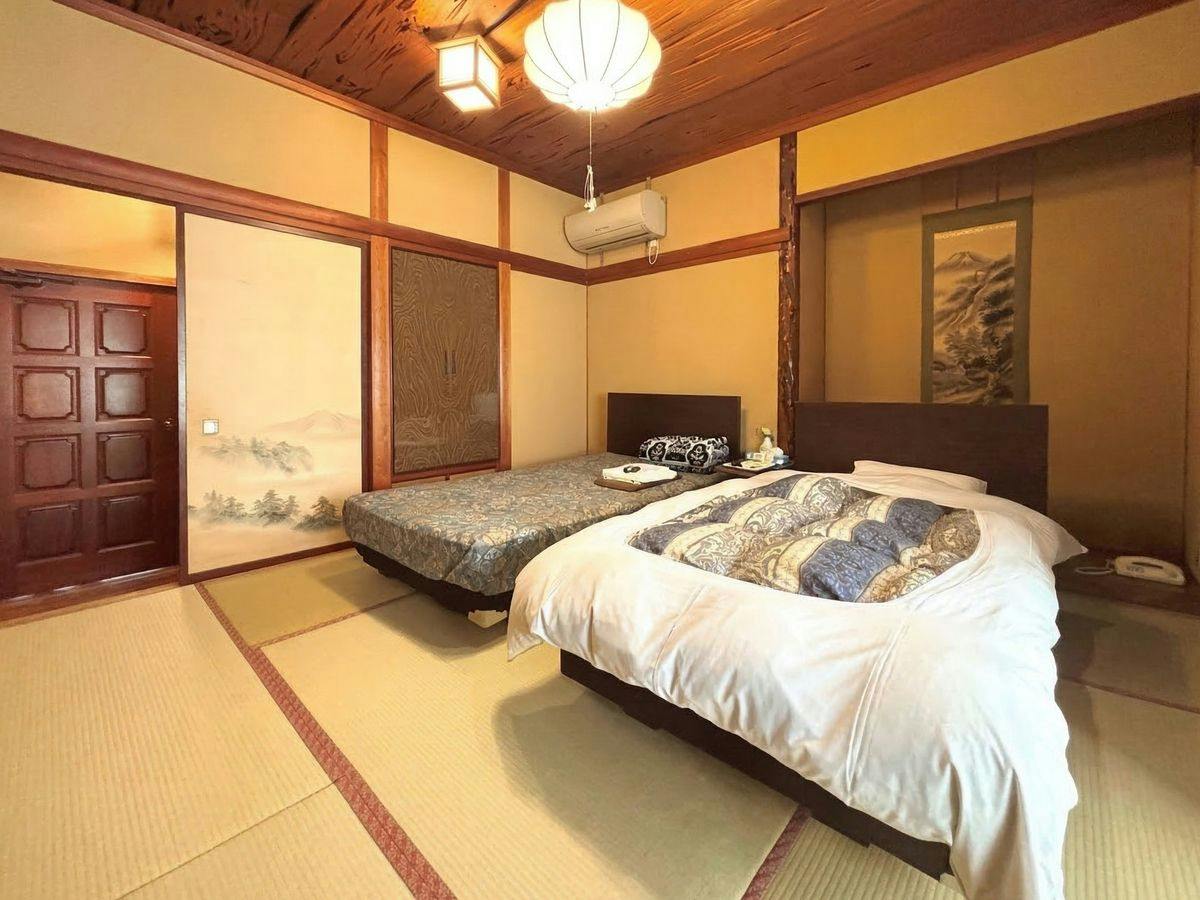 Shinjo Tourist Hotel