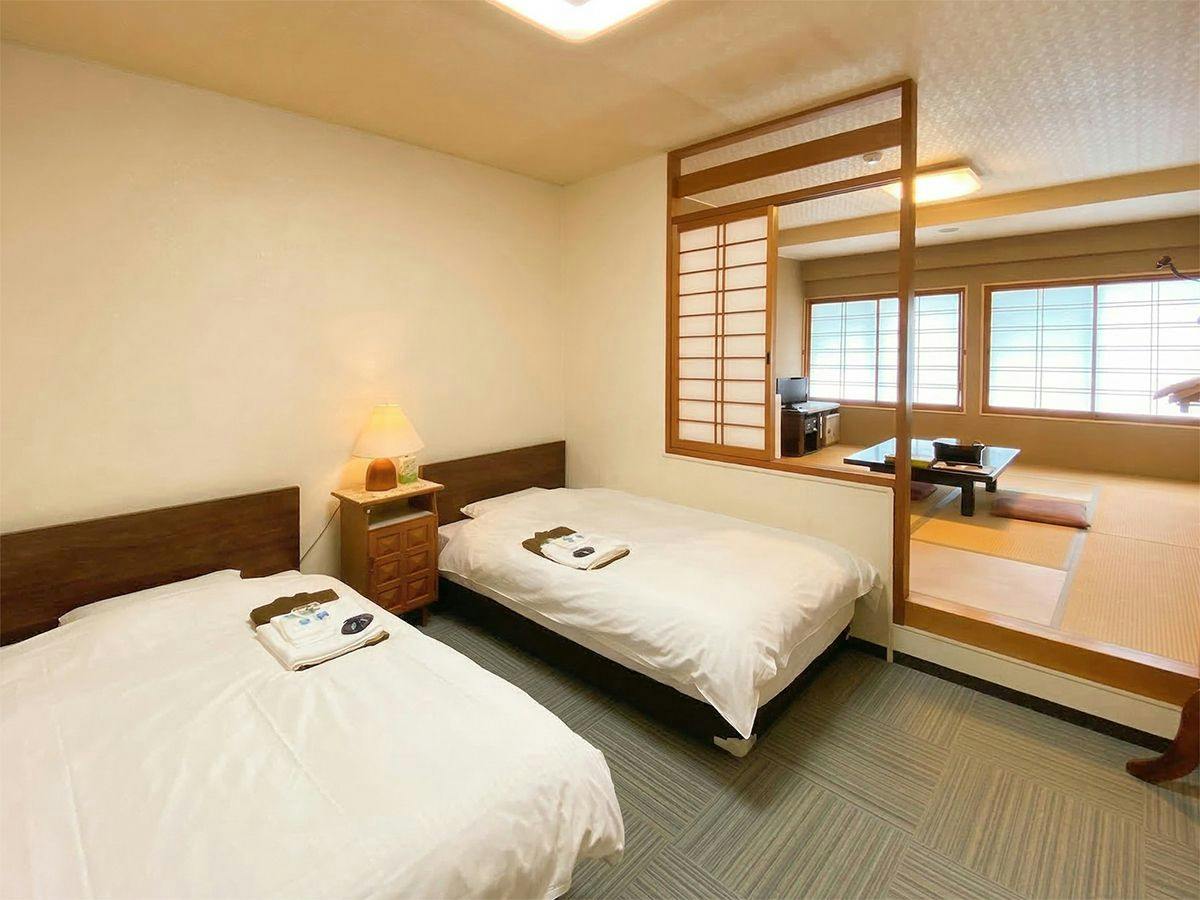 Shinjo Tourist Hotel