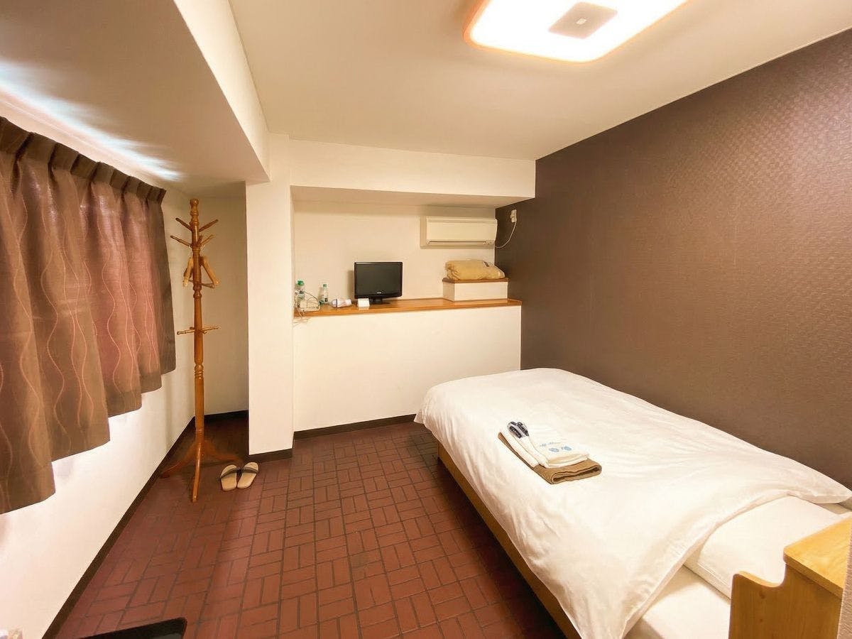 Shinjo Tourist Hotel