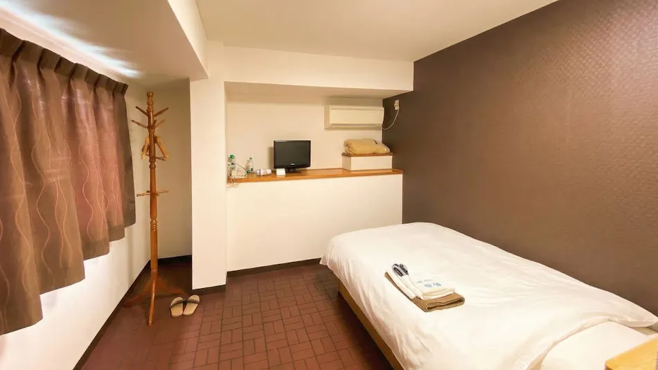 Shinjo Tourist Hotel