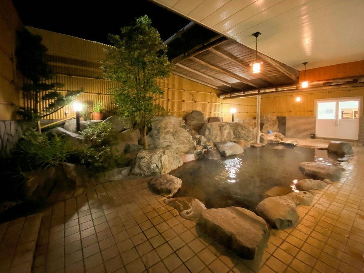 Shinjo Tourist Hotel