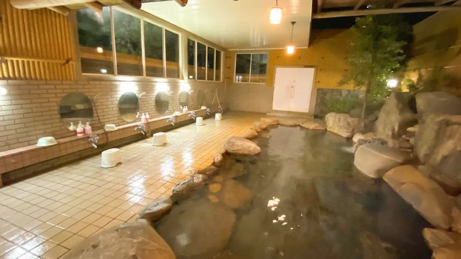 Shinjo Tourist Hotel