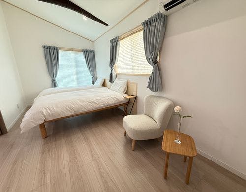 ゆったりキングサイズ・ベッド