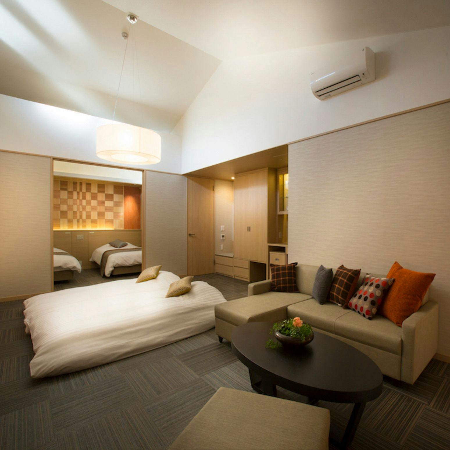 Shimo-Yubara Onsen Wanko-an: A Pet-Friendly Inn
