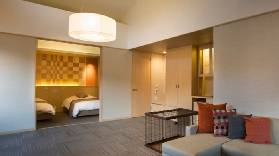 Shimo-Yubara Onsen Wanko-an: A Pet-Friendly Inn