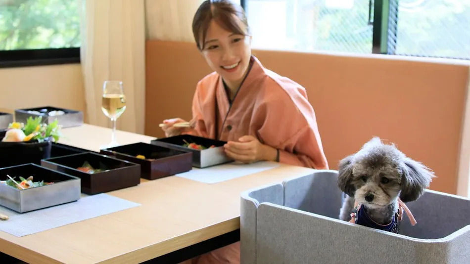 Yururi Hakone with DOGS