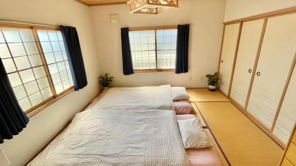 Holiday House Toya