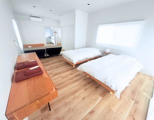 シンプルなリビングルーム。