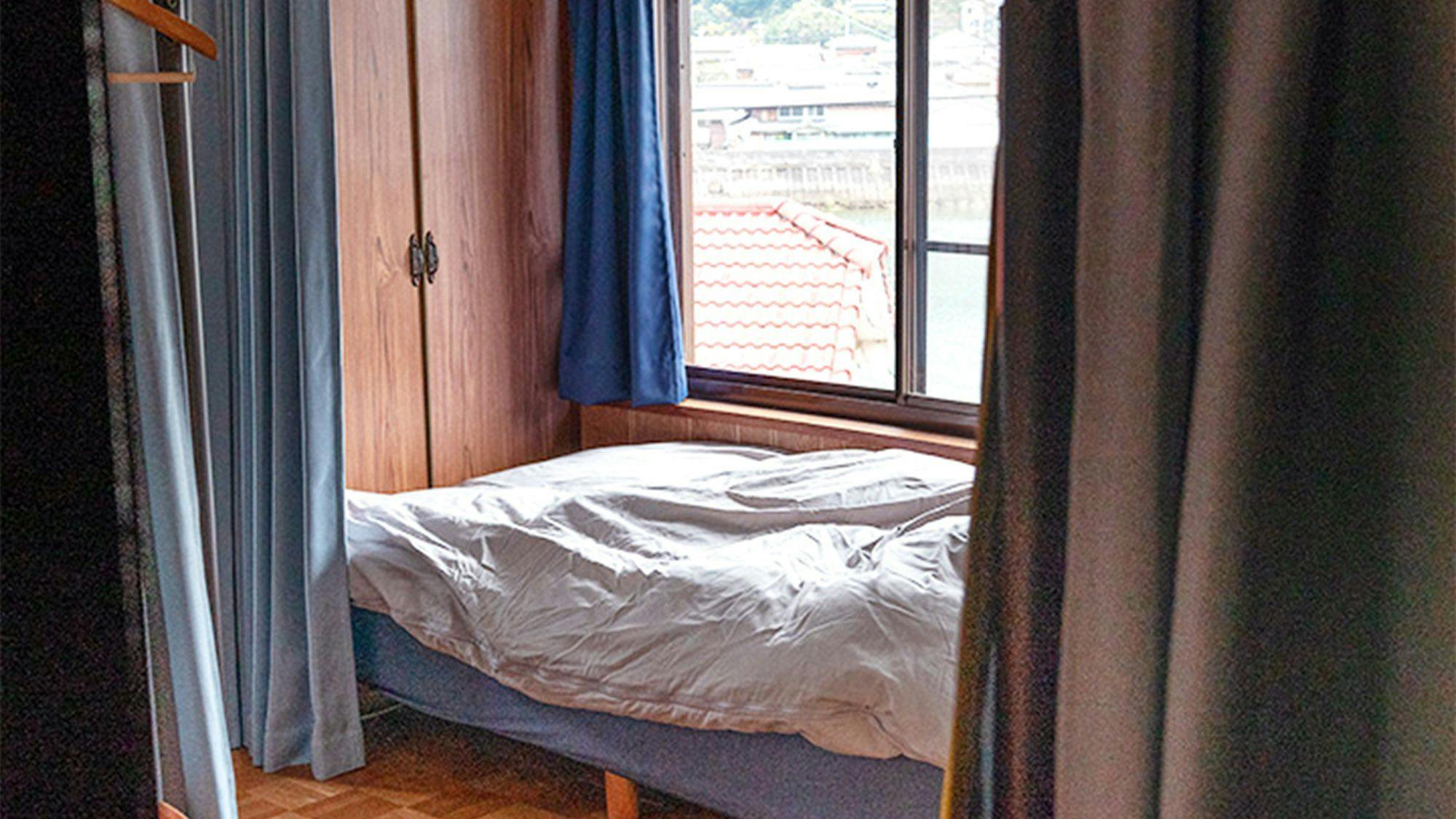 Pemandangan: Kamar dengan pemandangan sungai