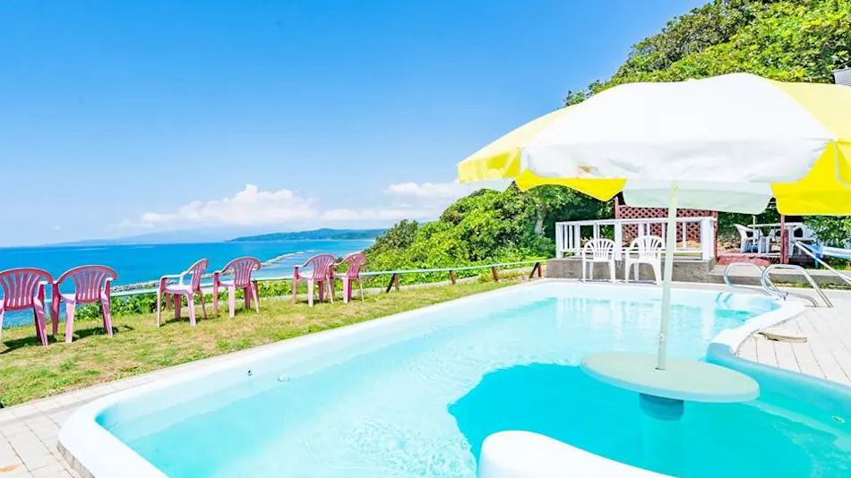 THE SEASIDE VILLA SADOISLAND