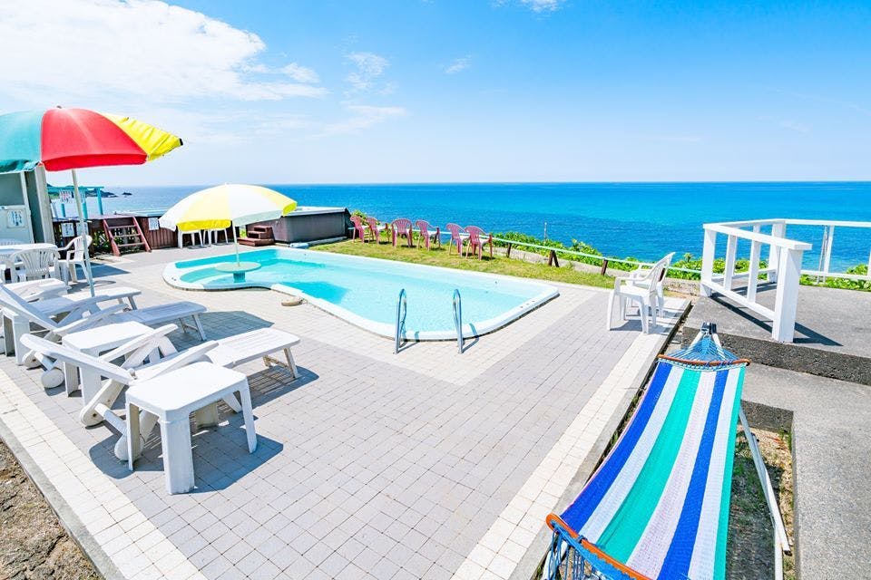 THE SEASIDE VILLA  SADOISLAND