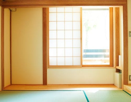 木の客室