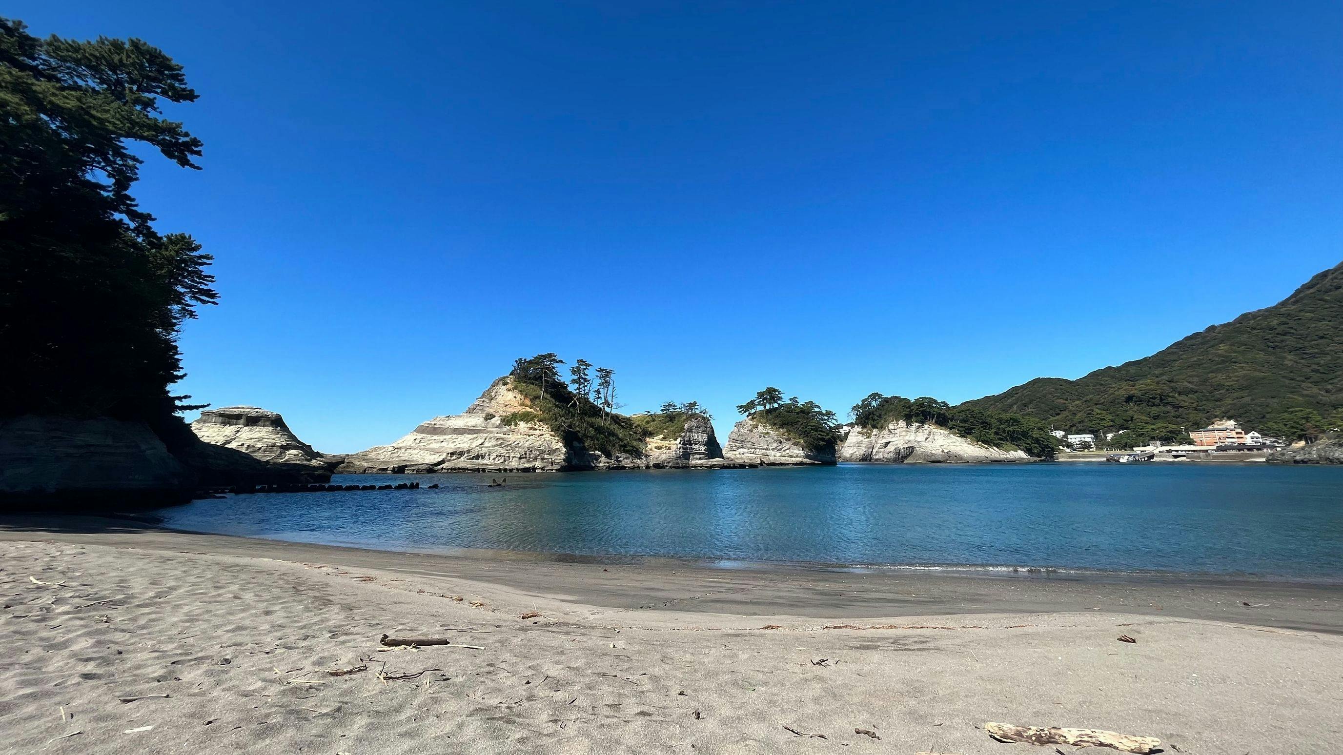 ที่พักตั้งอยู่หน้าชายหาดสำหรับเล่นน้ำทะเล