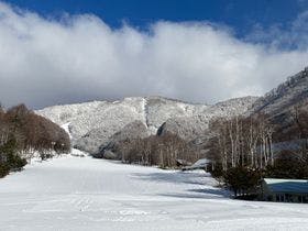 ロッジ岩鞍やまと