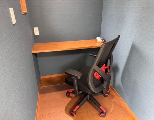 はなれ：ワーケーションルーム