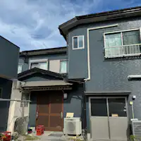 ภายนอกบ้านริมทะเล