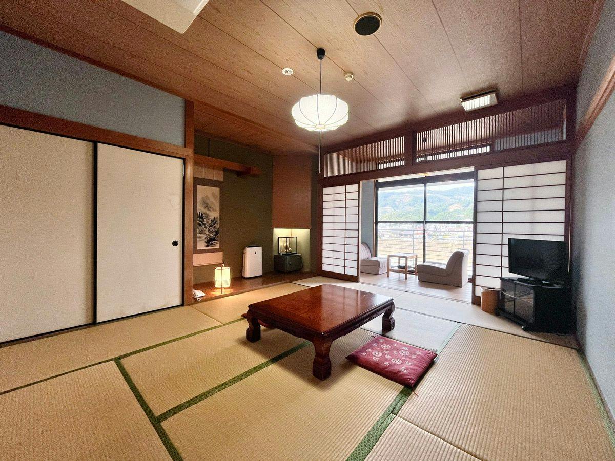 Riverside Tsurukisou