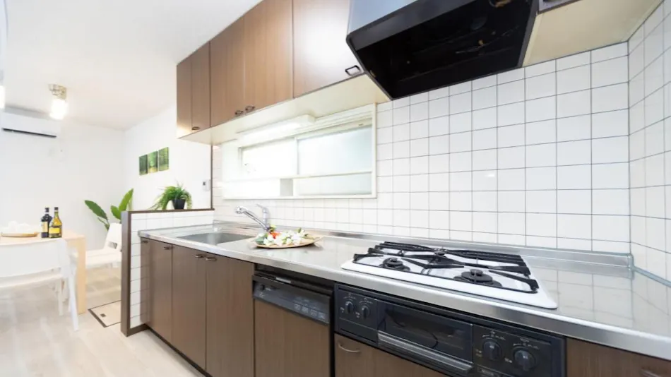 Miraie Kuwana Simofukayabe