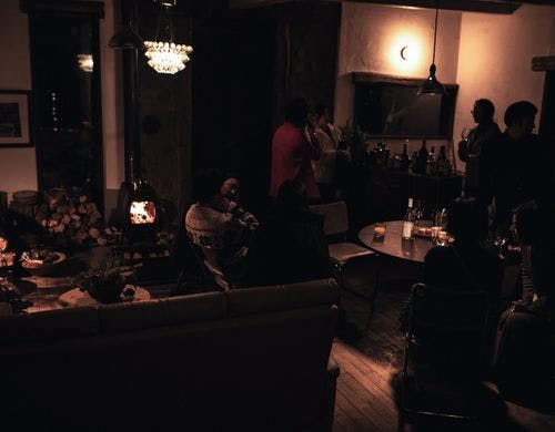 ナイトラウンジ（スタジオ・ドモン）