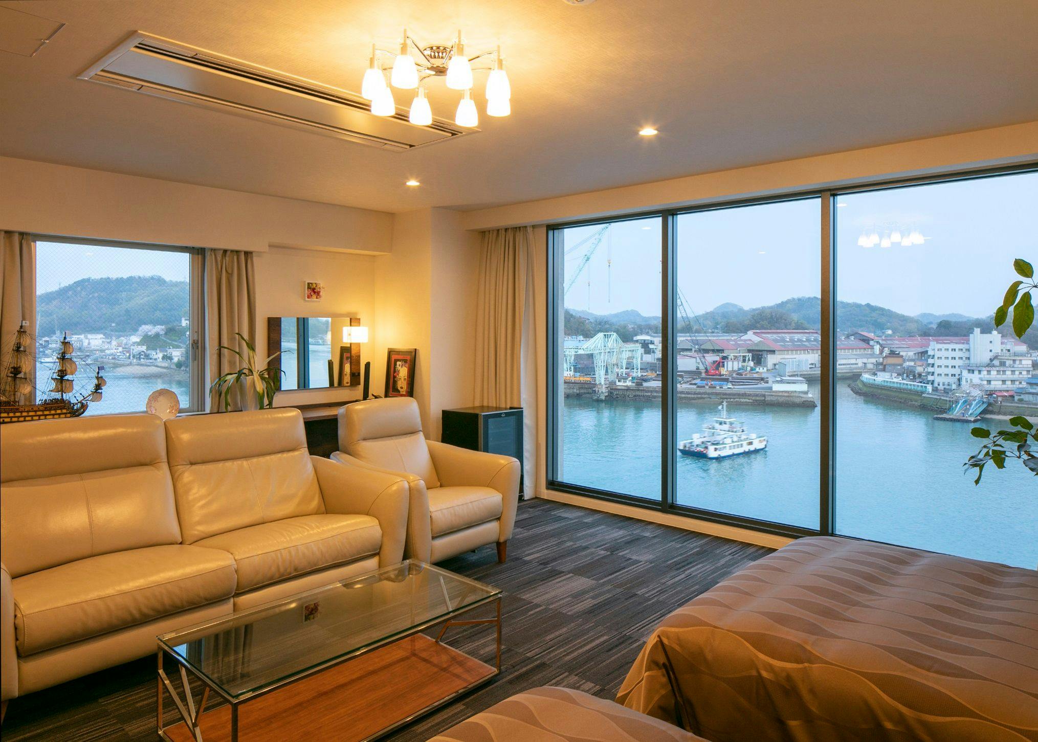 Sakura Shimanami Hotel Onomichi Ekimae
