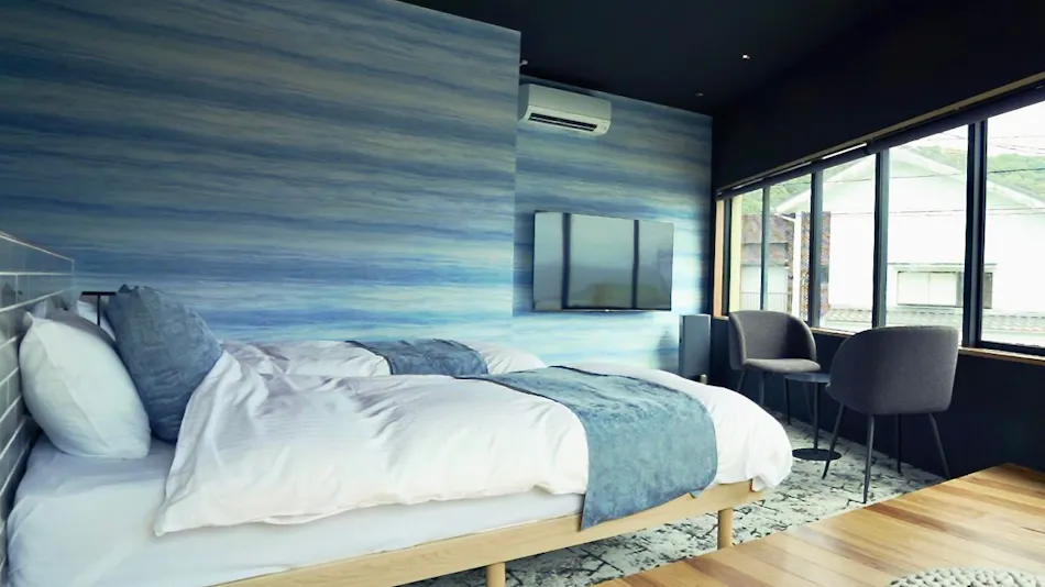 1 and Only Hotel Io (Io)